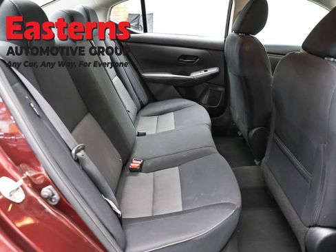 Used 2024 Nissan Sentra SV FWD image 22