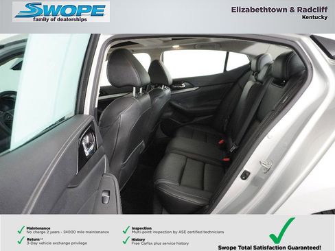 Certified 2020 Nissan Maxima 3.5 SL w/ Floor Mat Group image 13