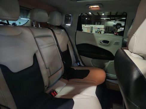 Used 2018 Jeep Compass Limited w/ Navigation Group image 24