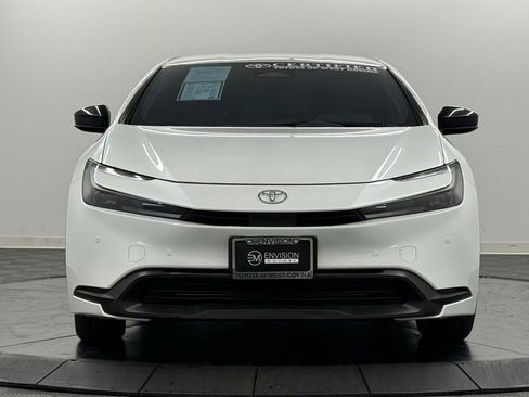 Used 2024 Toyota Prius LE image 3