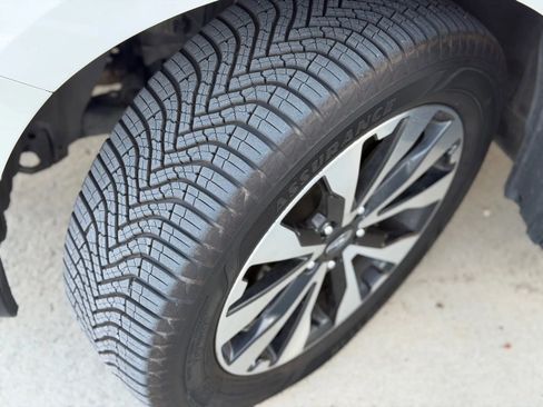 Used 2016 Subaru Outback 3.6R Limited image 8