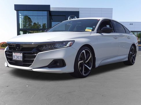 Used 2022 Honda Accord Sport image 7