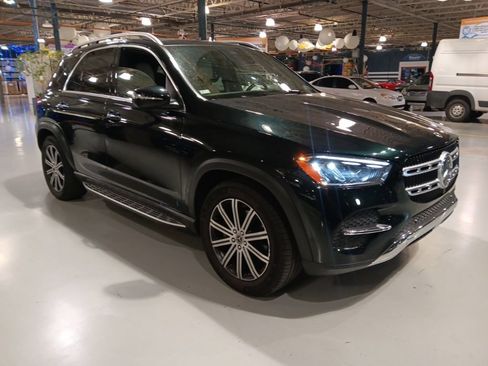 Used 2024 Mercedes-Benz GLE 350 4MATIC image 4