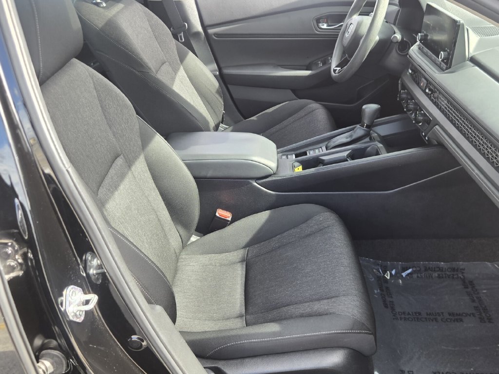 Certified 2023 Honda Accord EX image 17