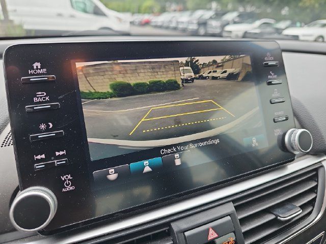 Used 2018 Honda Accord EX image 25