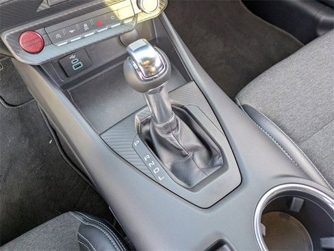 Used 2024 Ford Mustang image 25