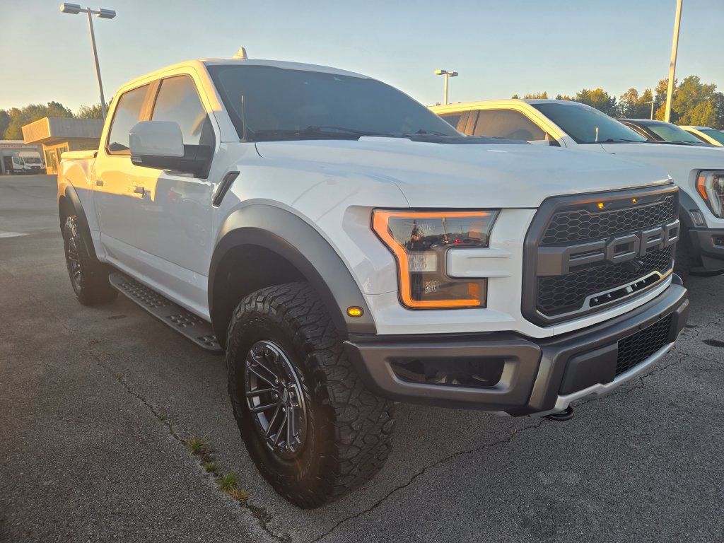 Used 2020 Ford F150 Raptor w/ Equipment Group 802A Luxury AWD/4WD image 2