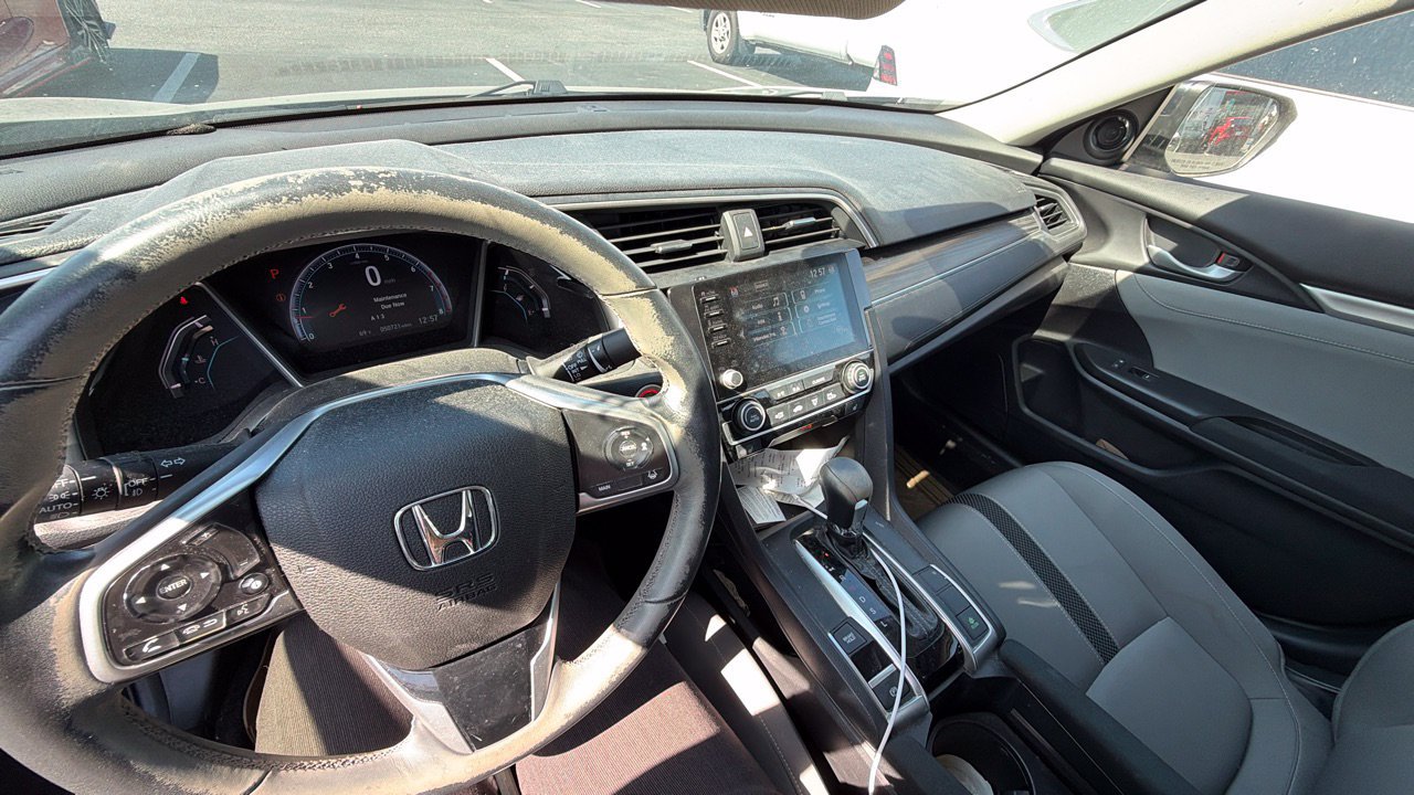 Used 2019 Honda Civic EX image 3