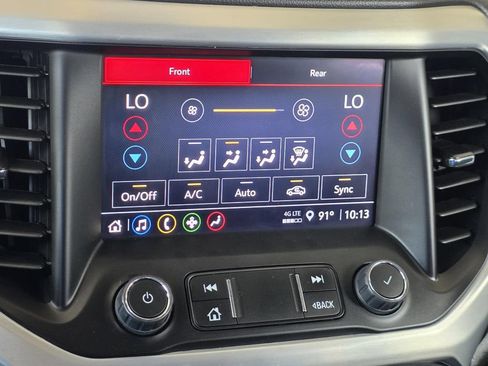 Used 2023 GMC Acadia SLE w/ Driver Convenience Package FWD image 14
