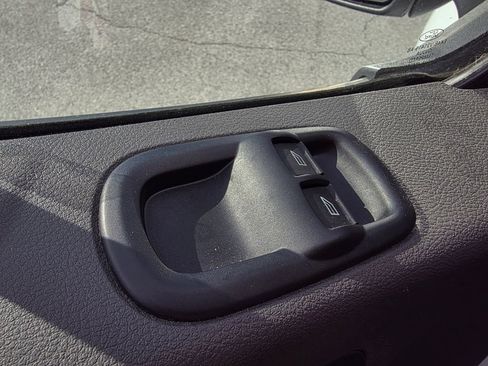 Used 2025 Ford Transit 250 Low Roof w/ Exterior Upgrade Package RWD image 12
