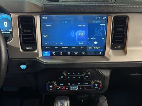 Used 2025 Ford Bronco Outer Banks w/ Sasquatch Package image 26