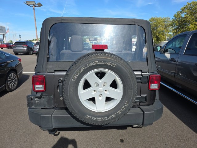 Used 2017 Jeep Wrangler Sport w/ Quick Order Package 24S AWD/4WD image 3
