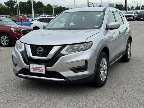 Used 2018 Nissan Rogue S AWD/4WD image 8