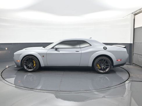 Used 2021 Dodge Challenger R/T Scat Pack image 4
