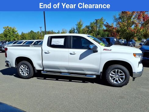 New 2025 Chevrolet Silverado 1500 LT w/ Z71 Off-Road Package image 26