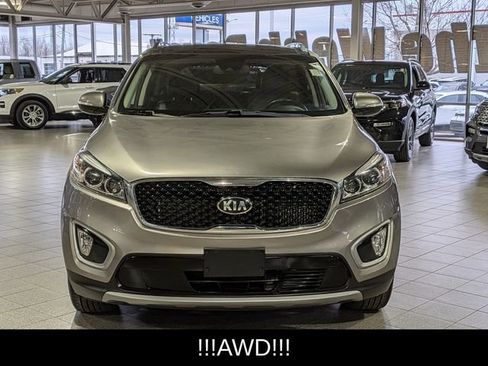 Used 2018 Kia Sorento EX w/ EX Advanced Touring Package image 3