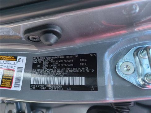 New 2026 Toyota Highlander XLE AWD/4WD image 17