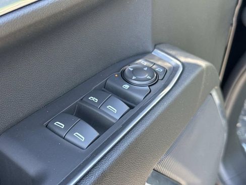 Used 2023 Chevrolet Silverado 1500 LT AWD/4WD image 16