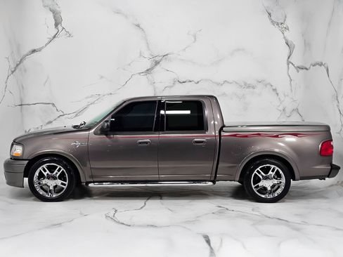 Used 2002 Ford F150 Harley-Davidson image 9