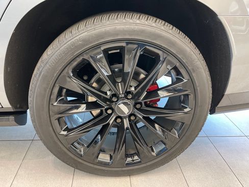 Used 2025 Cadillac Escalade V w/ LPO, ONYX Package AWD/4WD image 3