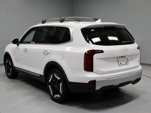 Used 2024 Kia Telluride S AWD/4WD image 10