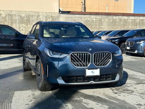 New 2026 BMW X3 xDrive30i w/ Convenience Package AWD/4WD image 7