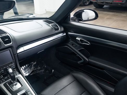 Used 2016 Porsche Boxster GTS image 11