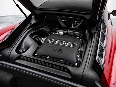 New 2025 Lotus Emira image 68