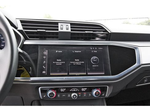 Used 2025 Audi Q3 2.0T Premium AWD/4WD image 28