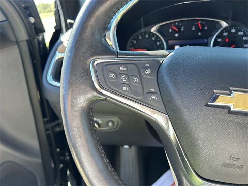 Used 2020 Chevrolet Equinox Premier image 38