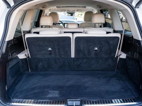 Used 2022 Mercedes-Benz GLS 450 4MATIC image 33