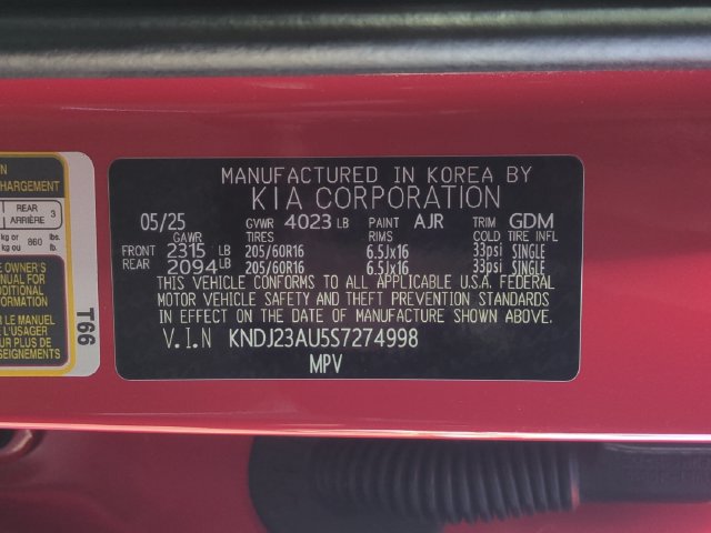 Certified 2025 Kia Soul LX w/ LX Technology Package FWD image 35