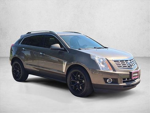 Used 2014 Cadillac SRX Premium w/ Driver Assist Package AWD/4WD image 3