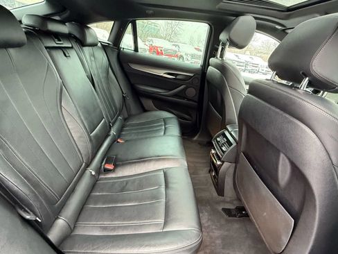 Used 2019 BMW X6 xDrive35i w/ M Sport Package image 31