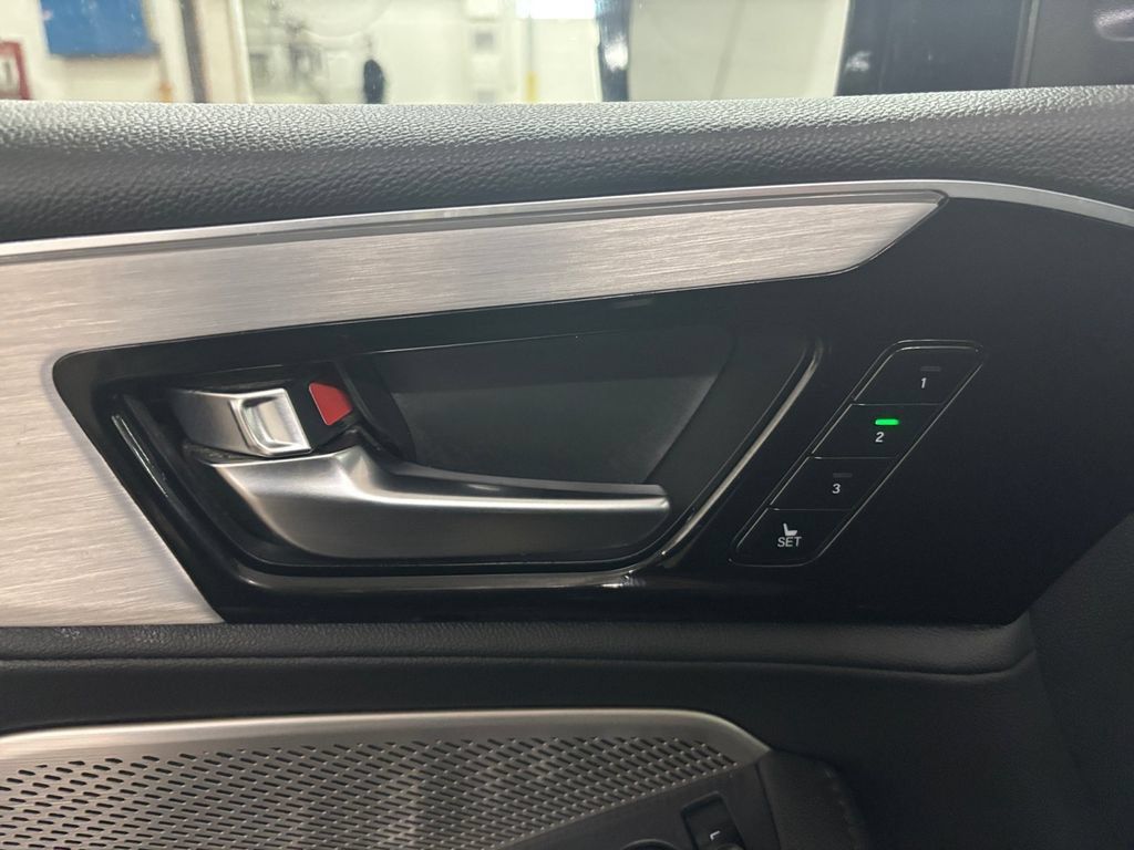 Certified 2024 Acura MDX SH-AWD image 12