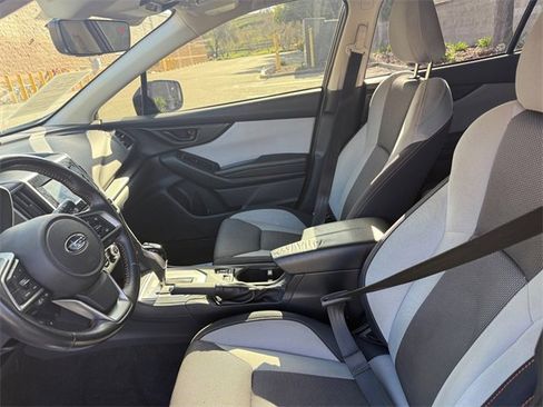 Used 2022 Subaru Crosstrek 2.0i Premium w/ Moonroof Package image 25