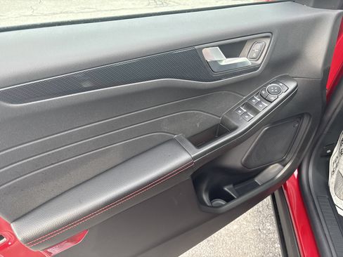 New 2026 Ford Escape ST-Line w/ Tech Pack #1 image 16