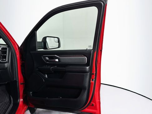 Used 2020 RAM 1500 Big Horn AWD/4WD image 32