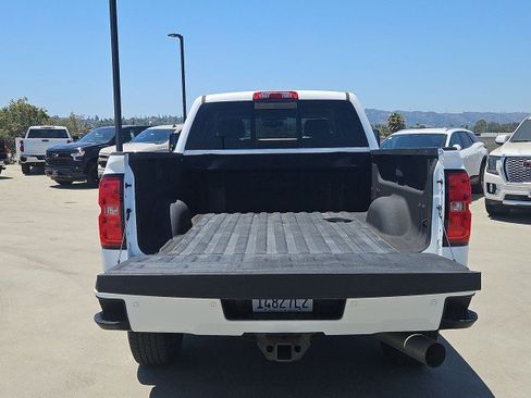 Used 2018 Chevrolet Silverado 2500 LTZ w/ Duramax Plus Package RWD image 25