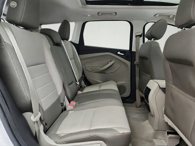 Used 2016 Ford Escape SE w/ Equipment Group 201A FWD image 29