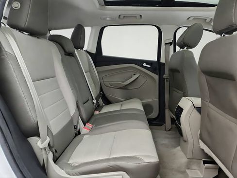 Used 2016 Ford Escape SE w/ Equipment Group 201A FWD image 29