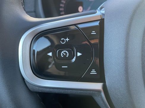 Used 2026 Volvo XC90 B6 Plus w/ Protection Package Premier image 20