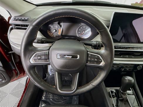 Used 2022 Jeep Compass Limited w/ Sun and Sound Group image 21