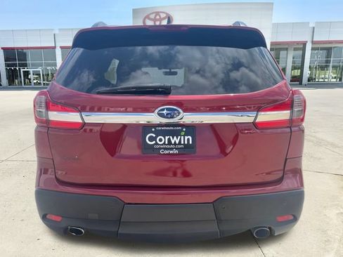 Used 2021 Subaru Ascent Limited w/ Technology Package AWD/4WD image 4