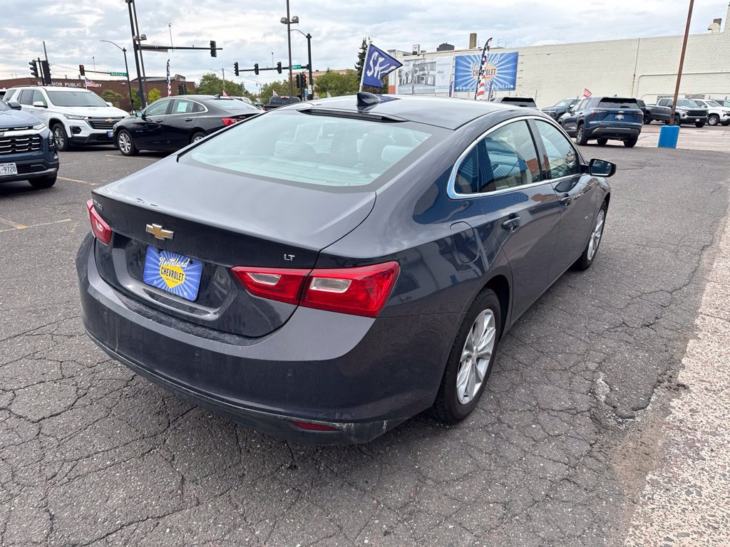 Used 2025 Chevrolet Malibu LT FWD image 12