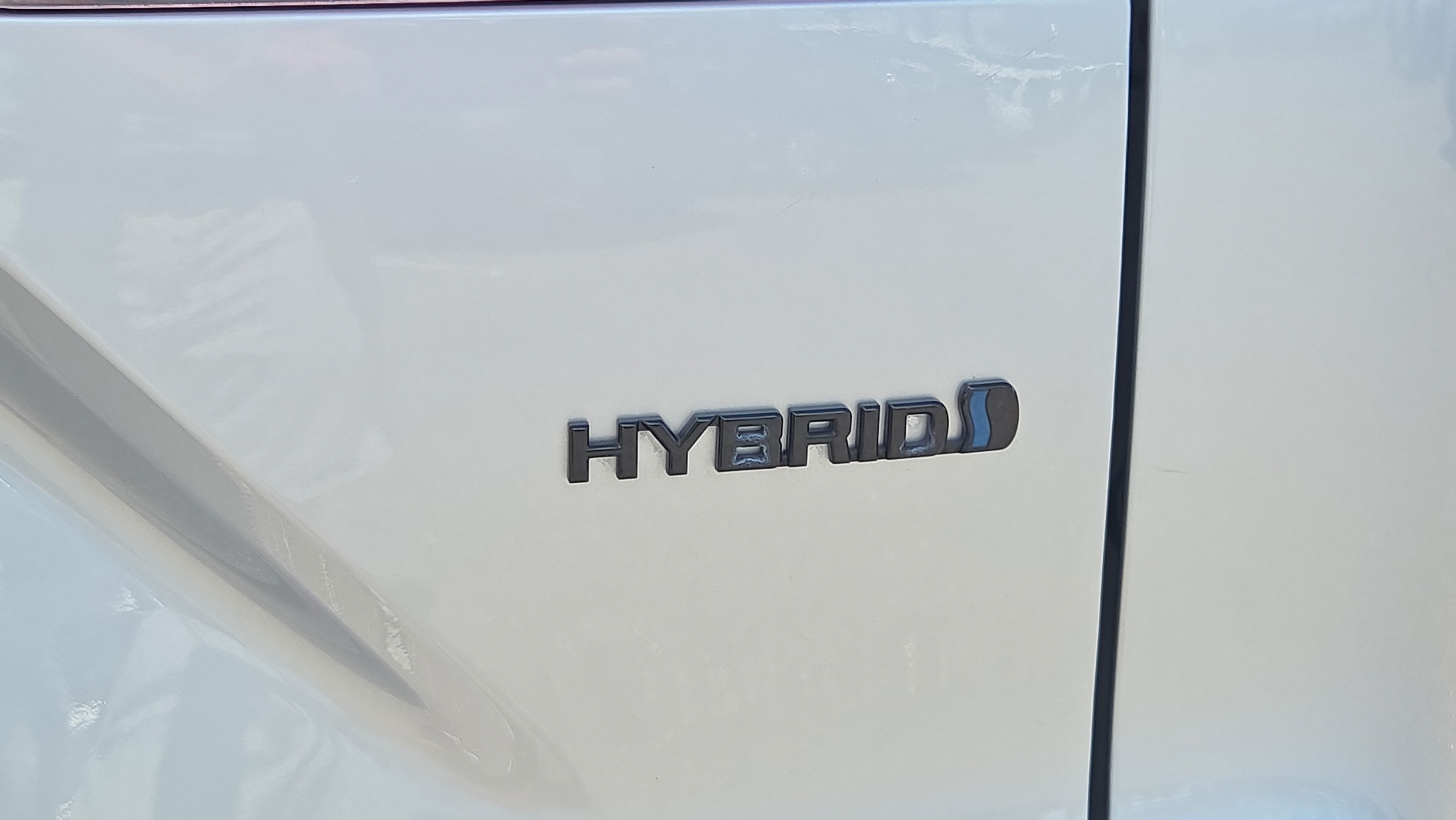 Certified 2023 Toyota Corolla Cross AWD Hybrid image 31