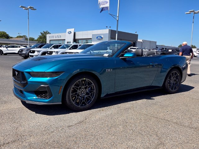 New 2026 Ford Mustang GT Premium w/ GT Performance Package RWD image 3