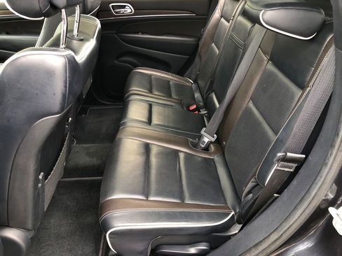 Used 2014 Jeep Grand Cherokee Overland w/ Advanced Technology Group AWD/4WD image 28