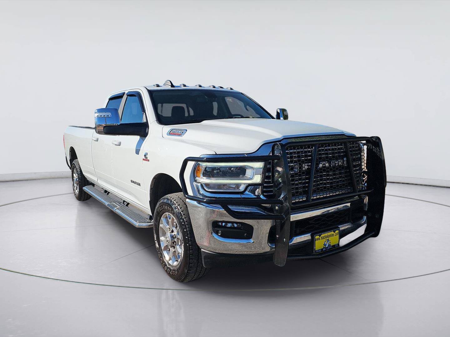 Used 2024 RAM 3500 Laramie AWD/4WD image 9