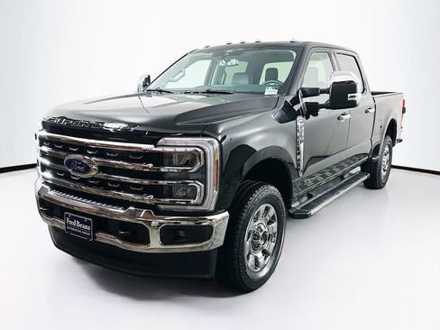 Certified 2026 Ford F250 Lariat w/ Chrome Package AWD/4WD image 3
